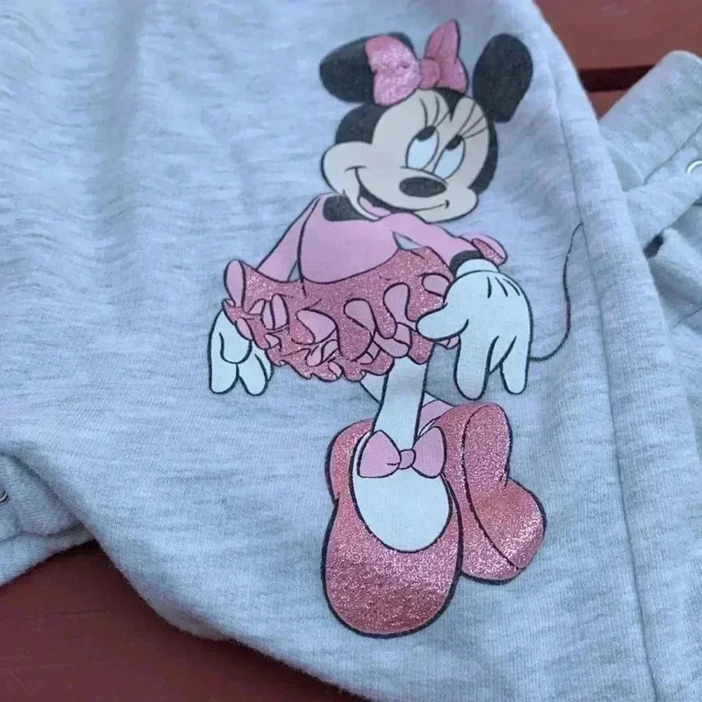 Five for 25 Disney baby overalls in a lightweight fabric - Picture 2 of 5